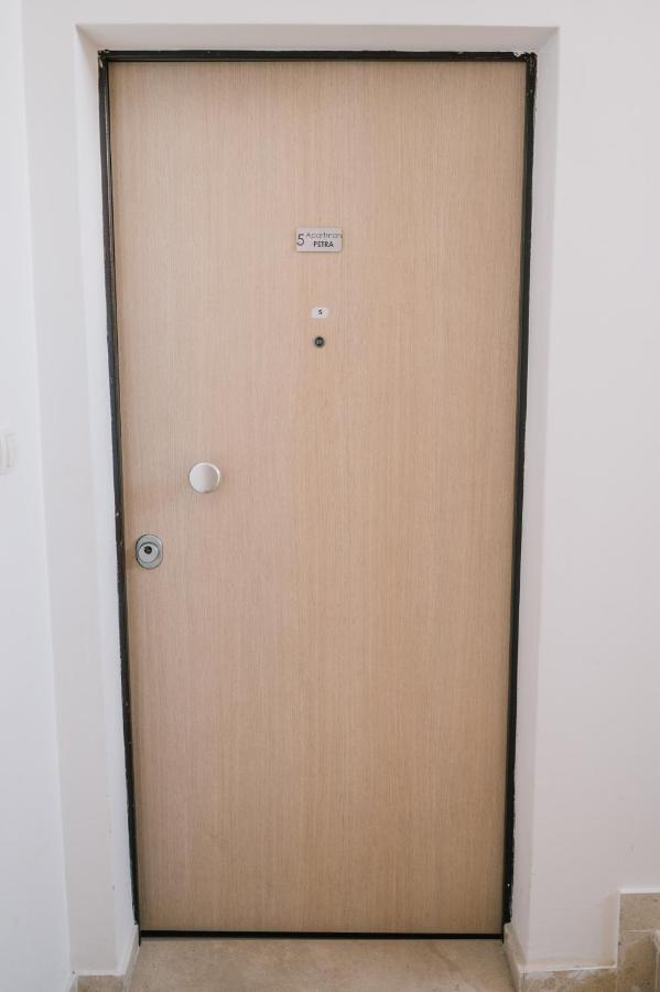 Apartman Petra Trogir Zewnętrze zdjęcie