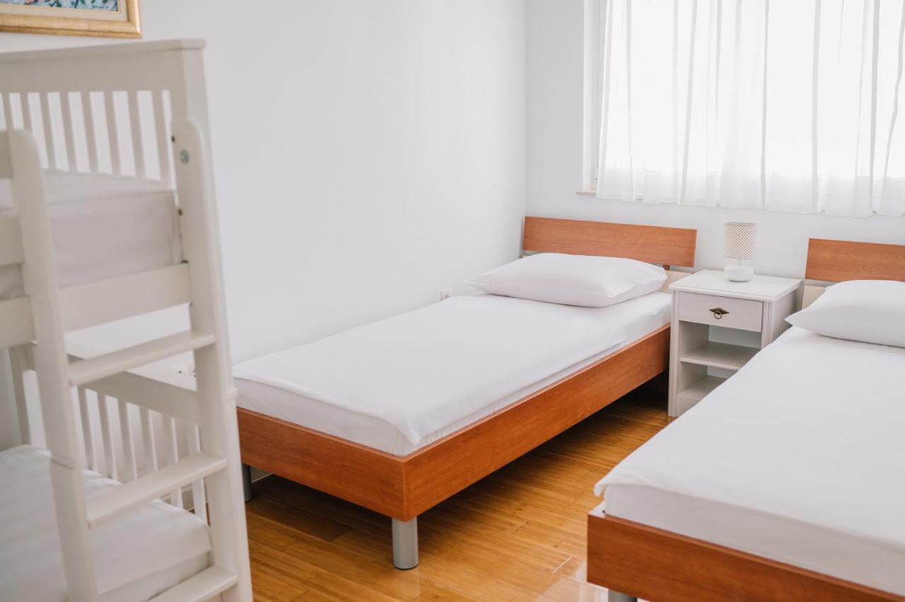 Apartman Petra Trogir Zewnętrze zdjęcie