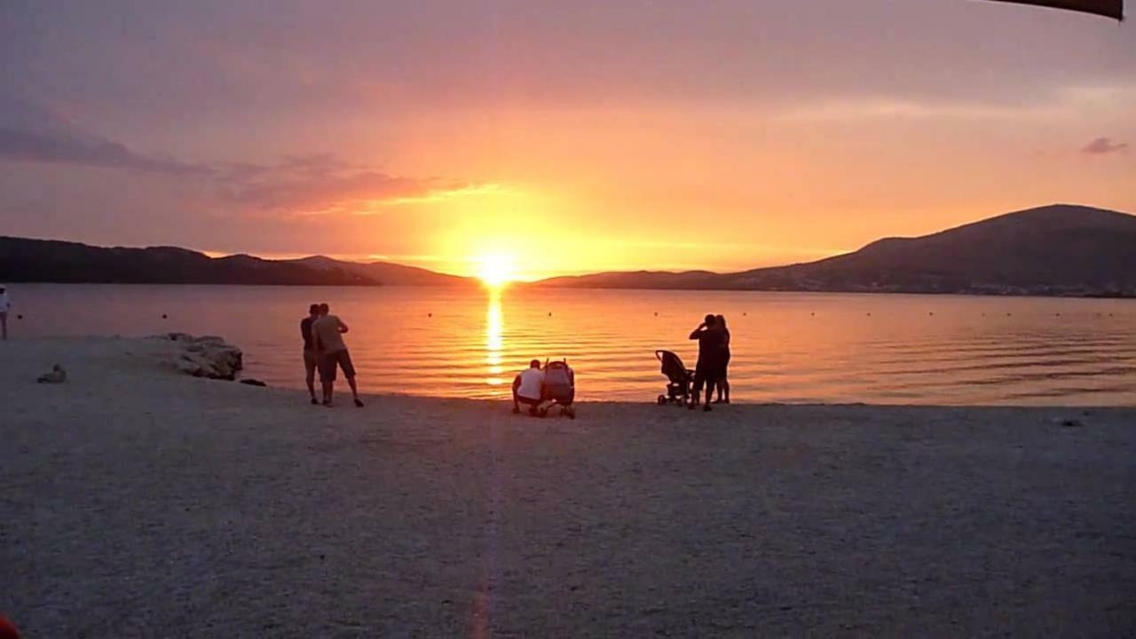 Apartman Petra Trogir Zewnętrze zdjęcie
